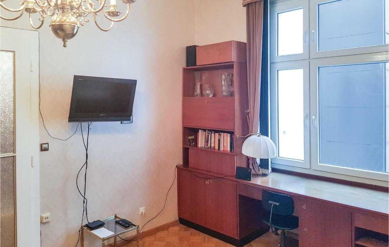 One-Bedroom Apartment In Wien Viena Exterior foto